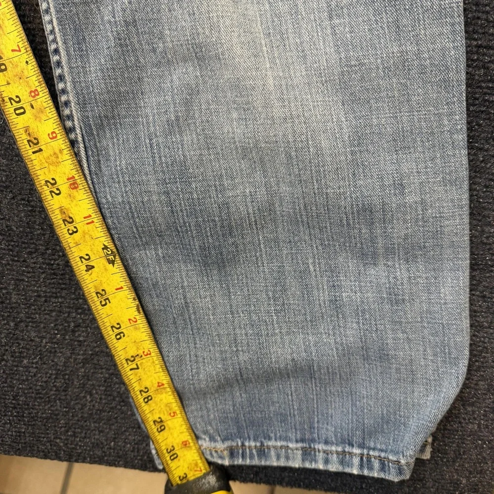 Levis levis 514